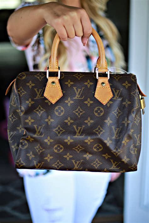 lv speedy 25 30 哪个 好|louis vuitton speedy 25 new.